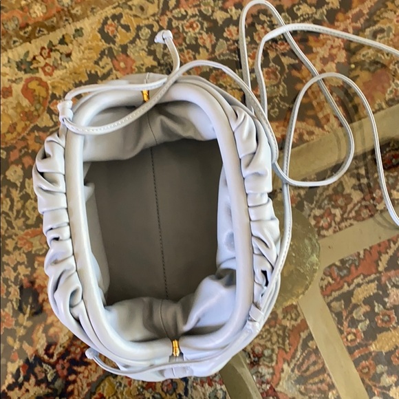 Bottega Veneta light blue small pouch - Picture 8 of 9